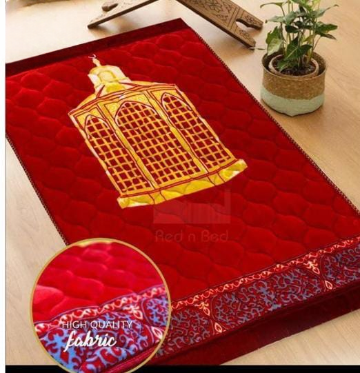 Luxury Velvet Embossed Prayer Mat – Soft Comfortable Muslim Janamaz For Daily Salah, Elegant Islamic Design, Lightweight & Durable Namaz Rug, Perfect Gift For Ramadan, Hajj & Umrah (random Design – Color)